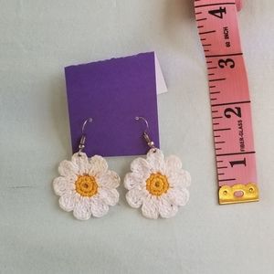 Woven Daisy earrings